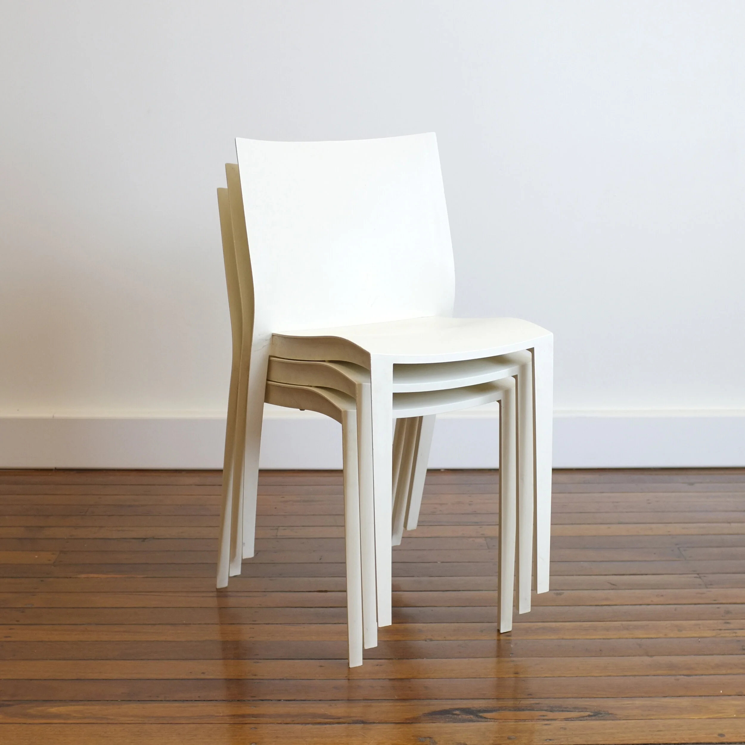 PHILIPPE STARCK チェア グレー SLICK SLICK Four Modern Philippe Starck Slick Slick Chairs at 1stDibs | slick